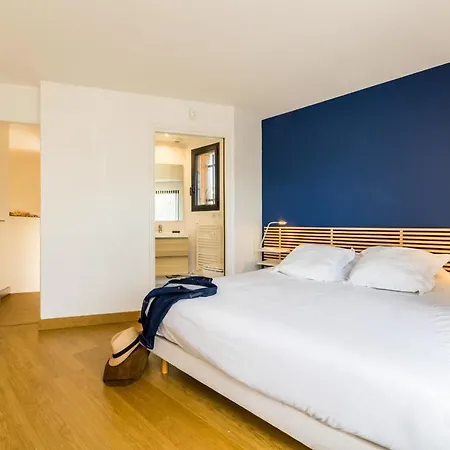 Villa Eagle Keyweek 4 Bedrooms With Terrace